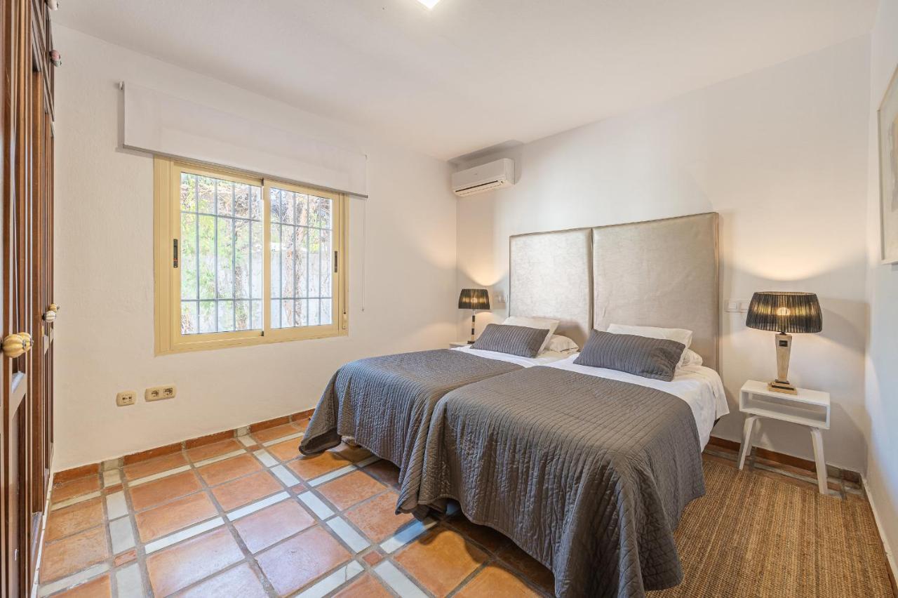 Banus 10 Minutos Villa Estepona Dış mekan fotoğraf