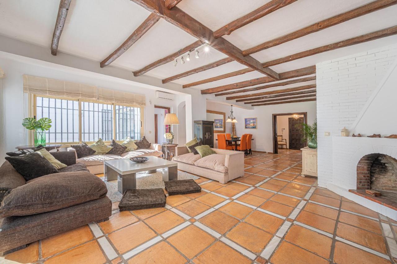 Banus 10 Minutos Villa Estepona Dış mekan fotoğraf