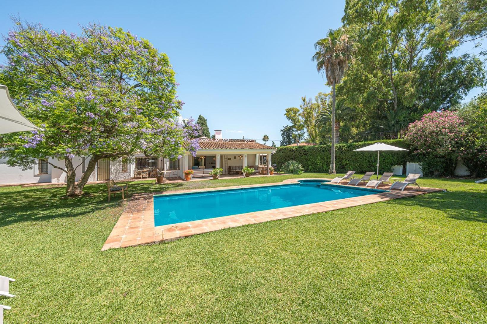 Banus 10 Minutos Villa Estepona Dış mekan fotoğraf